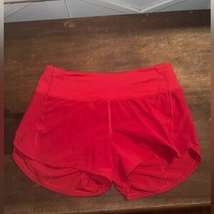 Lululemon size 6 4in